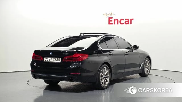 BMW 5 Series (G30) id 3801442 из Кореи 12