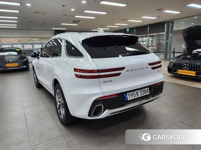 Genesis GV70 id 3360254 из Кореи 12