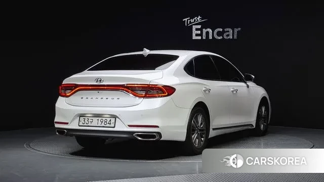 Hyundai Grandeur IG id 3434767 из Кореи 11