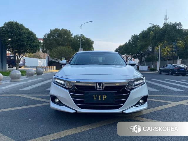 Honda Accord 2022 Белый из Китая, фото 2