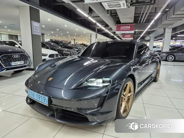 Porsche Taycan id 3685540 из Кореи 12