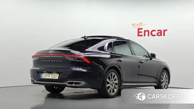 Hyundai The New Grandeur IG Hybrid id 4651136 из Кореи 12