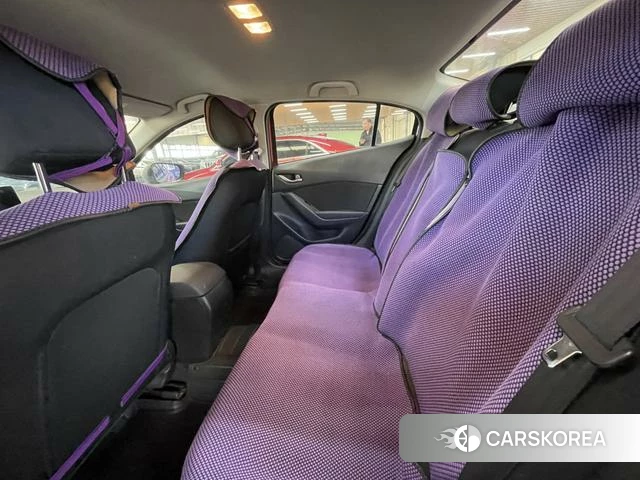 Mazda 3 Angkesaila 2019 Красный из Китая, фото 2
