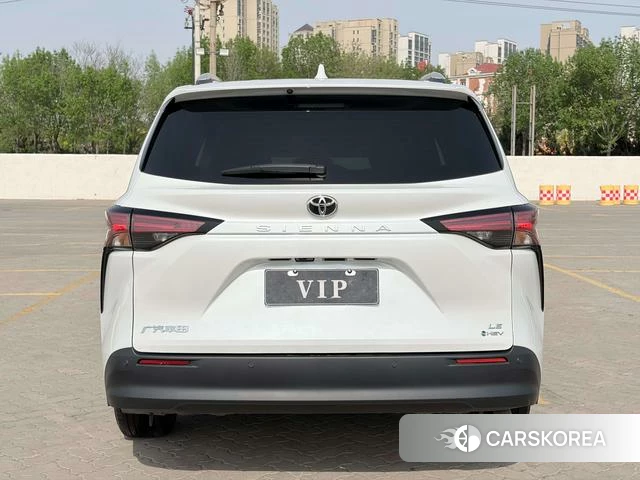 Toyota Saina id 4272926 из Китая 12
