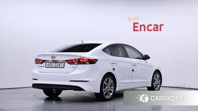 Hyundai Avante AD id 3319847 из Кореи 12