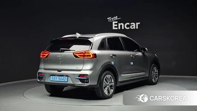 Kia Niro EV id 3343513 из Кореи 12