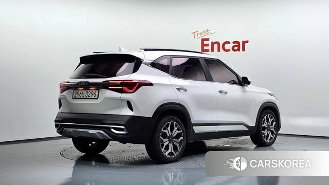 Kia Seltos id 4646142 из Кореи 12