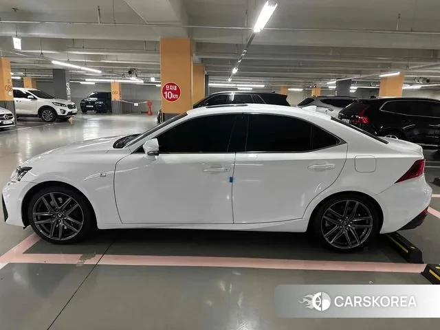 Lexus New IS300 2018 Белый из Кореи, фото 3