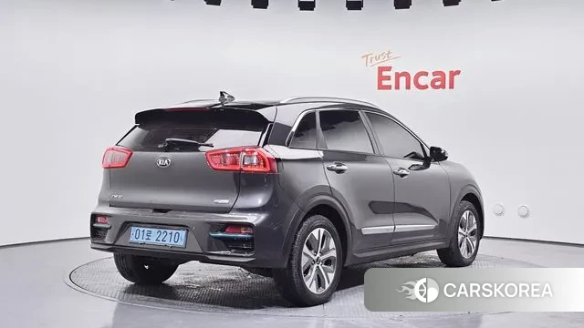 Kia Niro EV id 3622136 из Кореи 12