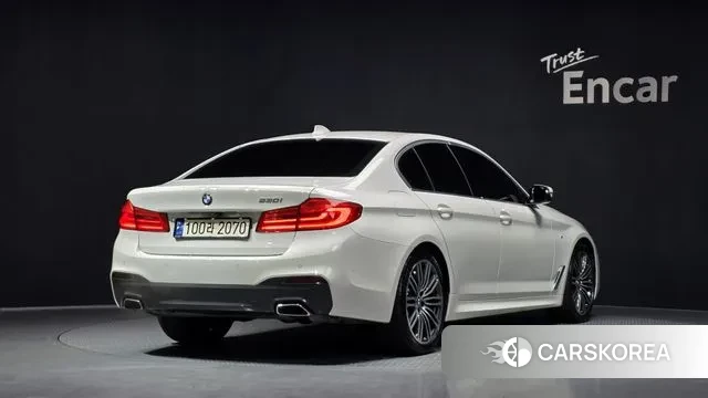 BMW 5 Series (G30) id 3676958 из Кореи 12