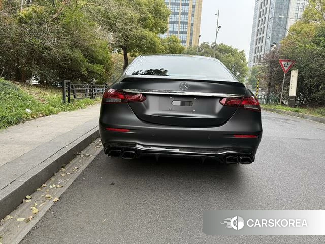 Mercedes-Benz E-class 2022 Черный из Китая, фото 3