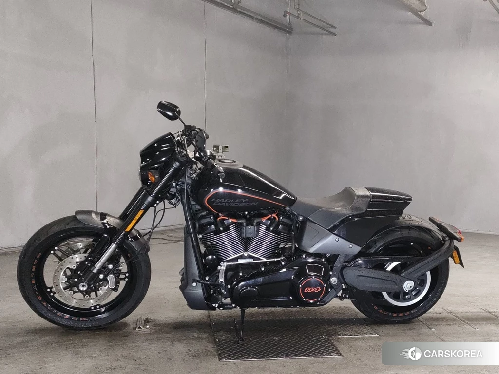 Проданный Harley-Davidson Softail FXDRS1870 114 2019 из Японии, фото 2