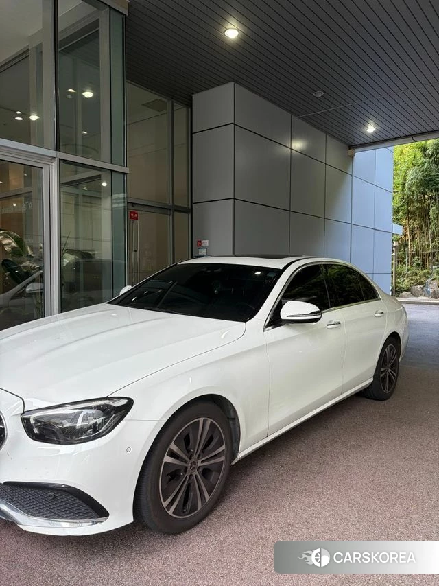 Mercedes-Benz E-Class W213 2020 Белый из Кореи, фото 2