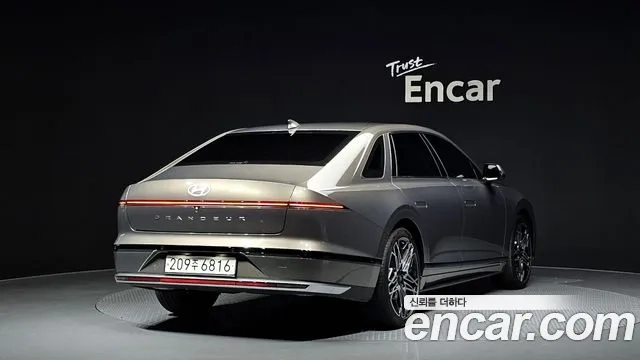 Hyundai Grandeur (GN7) id 2858057 из Кореи 12