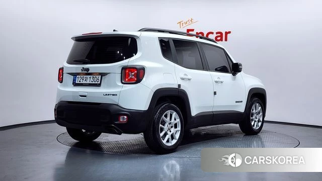 Jeep Renegade id 3954191 из Кореи 12