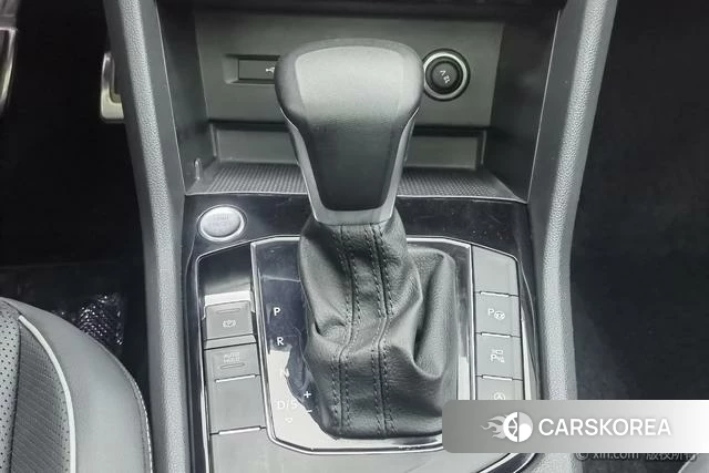 Volkswagen Tiguan L id 4297982 из Китая 12