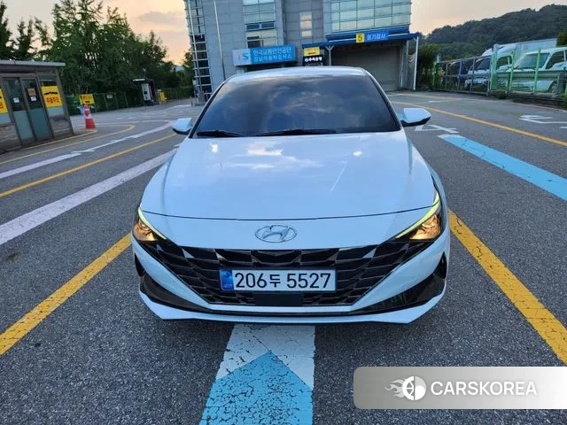 Hyundai Avante (CN7) id 3338984 из Кореи 10