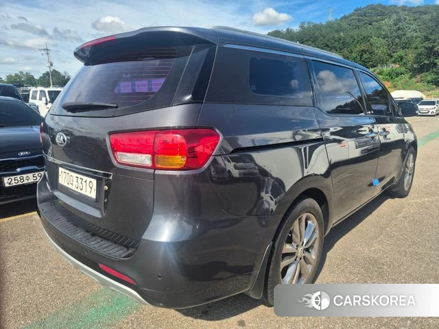 Kia All New Carnival id 4684565 из Кореи 12