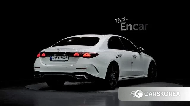 Mercedes-Benz E-Class W214 id 3538506 из Кореи 12