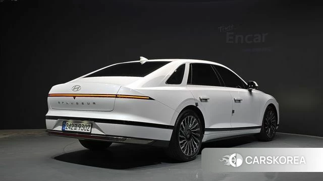 Hyundai Grandeur (GN7) id 4428154 из Кореи 12