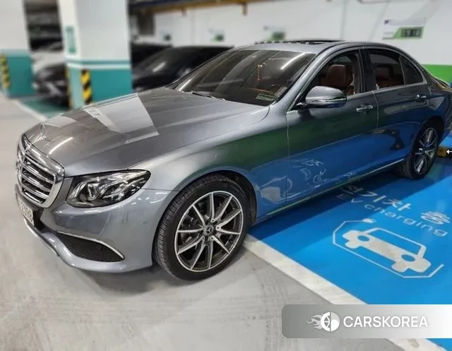 Mercedes-Benz E-Class W213 2019 Серый из Кореи, фото 2