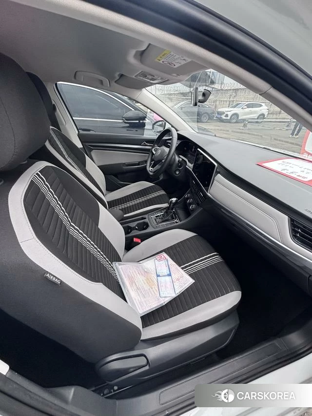 Volkswagen Bora 2023 Белый из Китая, фото 6