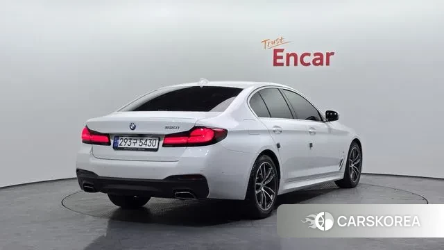 BMW 5 Series (G30) id 3707226 из Кореи 12