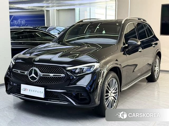 Mercedes-Benz GLC 2024 Черный из Китая, фото 4