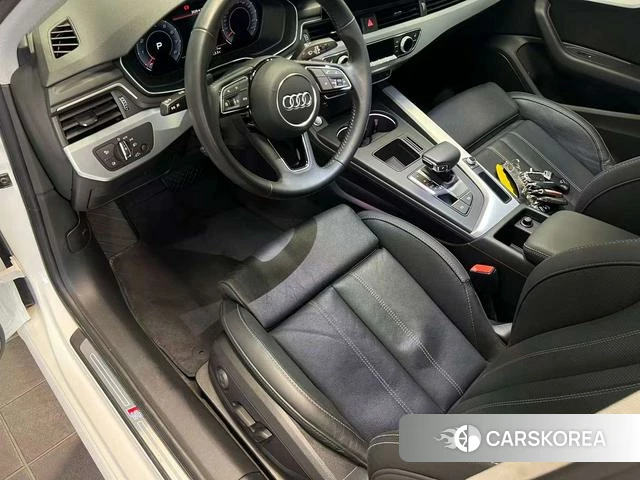 Audi A4L 2021 Белый из Китая, фото 2