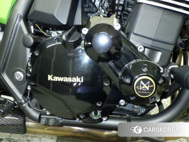 Engine photo