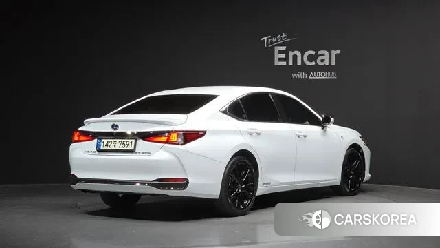 Lexus ES300h 7th generation id 3438162 из Кореи 12
