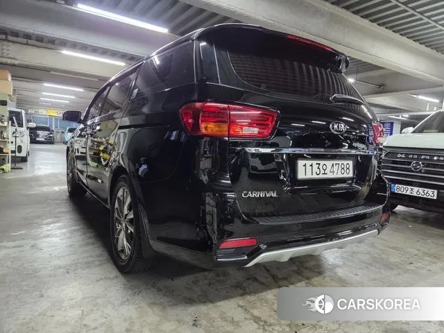 Kia The New Carnival id 3728329 из Кореи 12