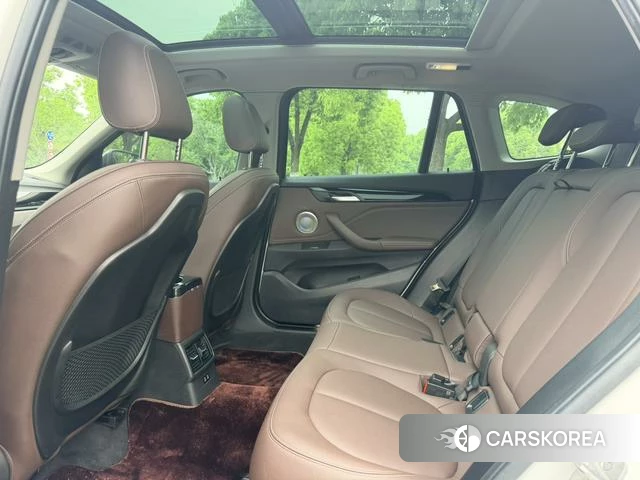 BMW X1 id 4359102 из Китая 9