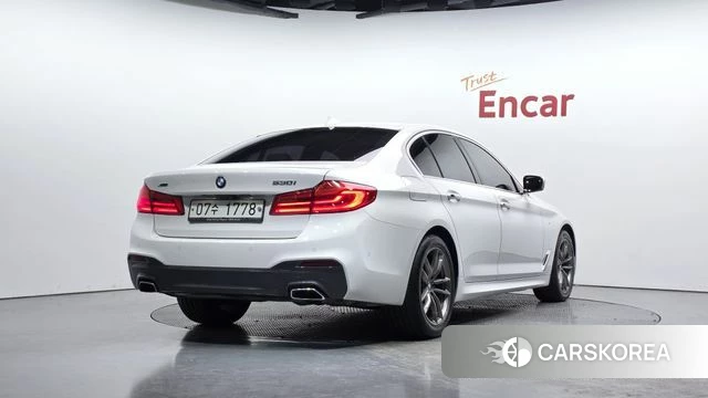 BMW 5 Series (G30) id 3925105 из Кореи 12