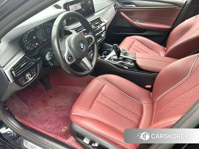 BMW 5 series 2021 Черный из Китая, фото 2