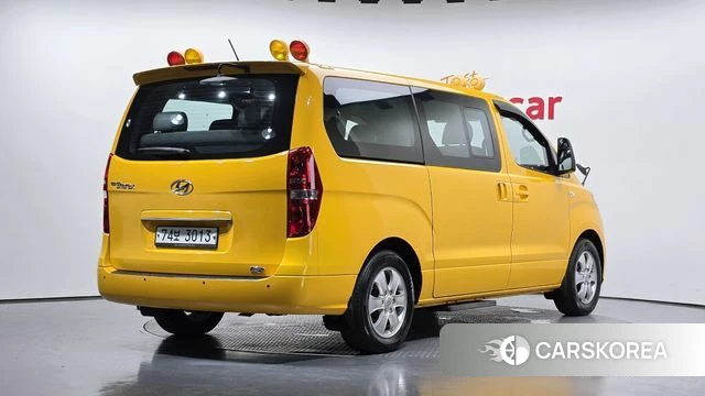 Hyundai The New Grand Starex id 4574271 из Кореи 12