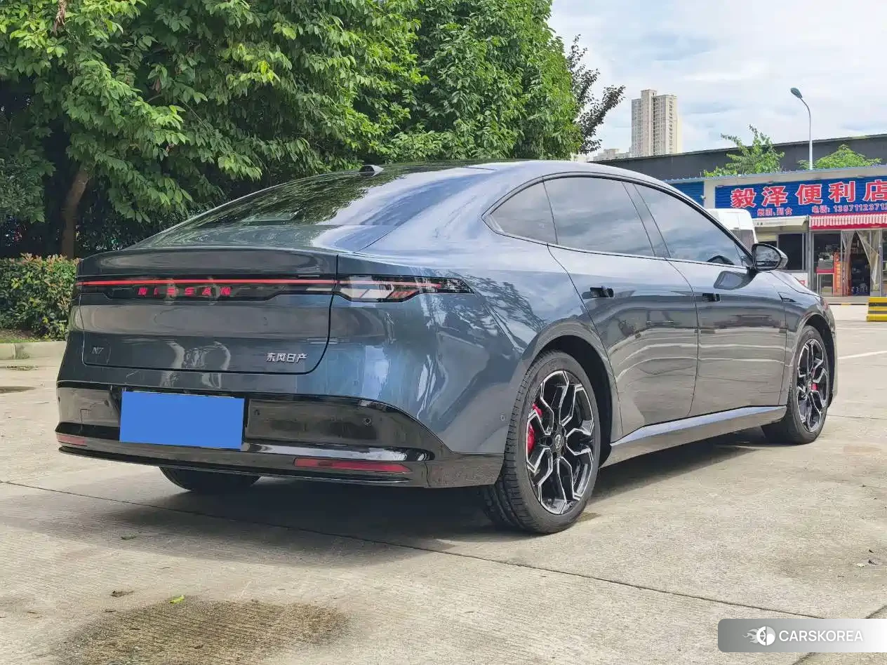 Nissan N7 2025 Синий из Китая, фото 3