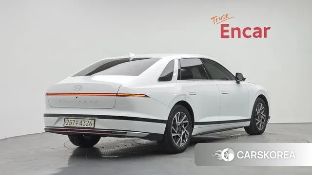 Hyundai Grandeur (GN7) id 3769806 из Кореи 12