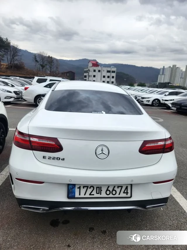 Mercedes-Benz E-Class W213 2018 Белый из Кореи, фото 5