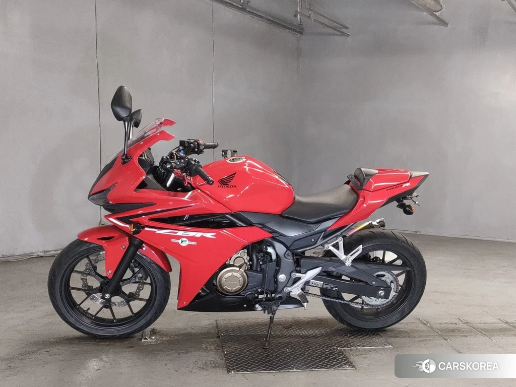 Проданный Honda CBR400R 2016 из Японии, фото 2