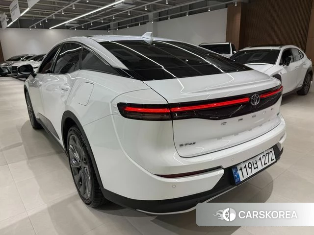 Toyota Crown Crossover id 3963457 из Кореи 7