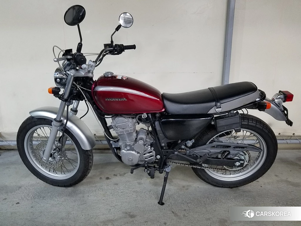 Проданный Honda CB223S 2012 из Японии, фото 2