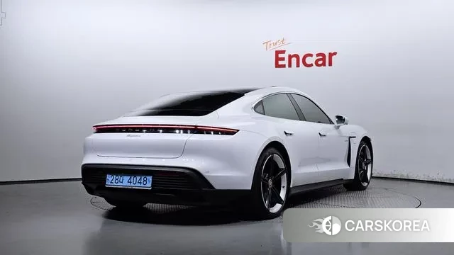 Porsche Taycan id 3058748 из Кореи 12