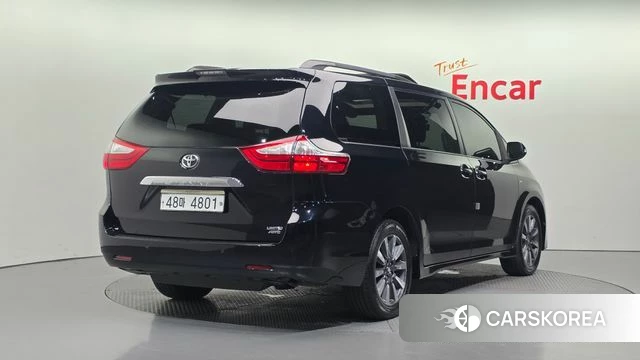 Toyota Sienna id 4508617 из Кореи 12
