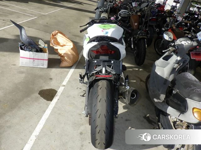 Kawasaki ZX-6R NINJA ABS id 4206209 из Японии 12