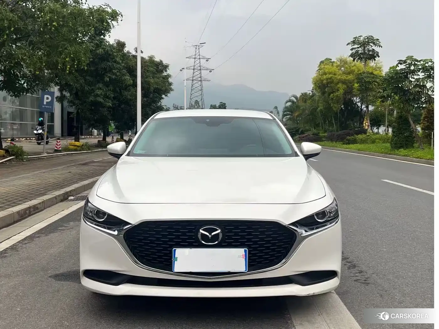 Mazda 3 2022 Белый из Китая, фото 3