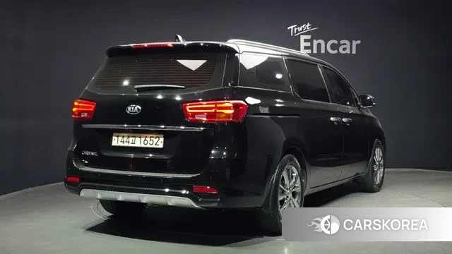 Kia The New Carnival id 3379919 из Кореи 12