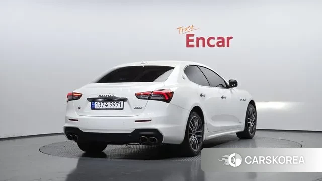 Maserati Ghibli id 3499917 из Кореи 12