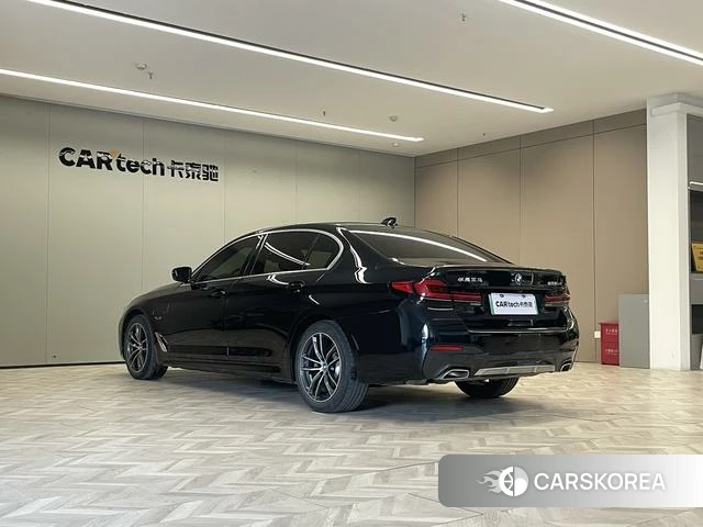 BMW 5 series PHEV id 4273169 из Китая 12