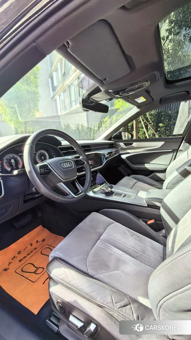 Audi A6L id 4275992 из Китая 9